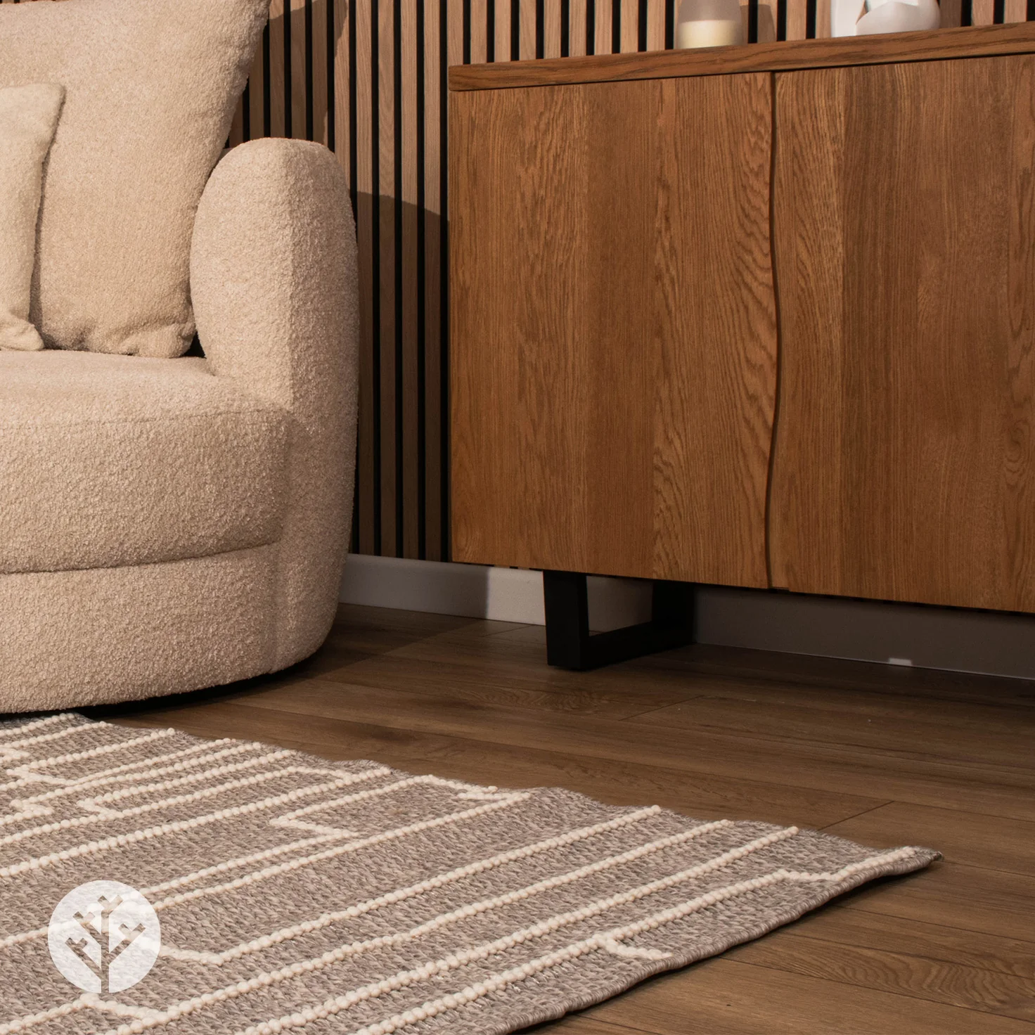 Matrix Grey Track Luxury Rug | WVH® - Image 8